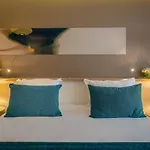 Le B D'arcachon By Inwood Отель 4*