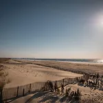 Отель Le B D'arcachon By Inwood