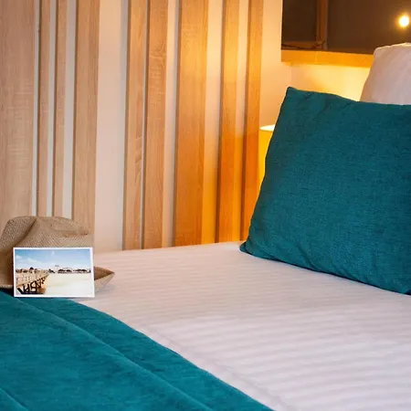 Le B D'arcachon By Inwood מלון 4*